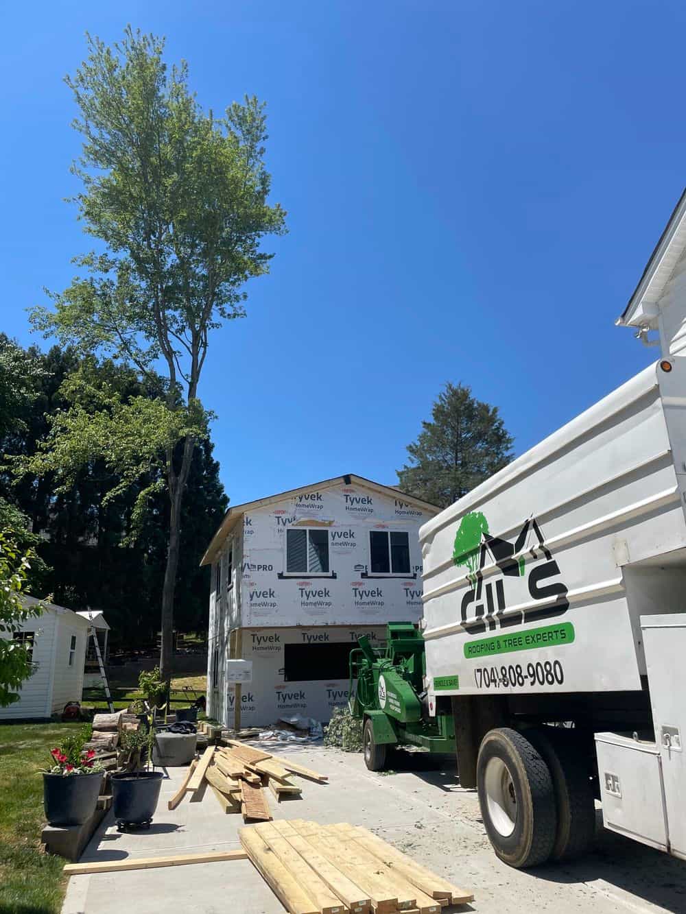 Hero image for Gils Roofing and Tree Experts